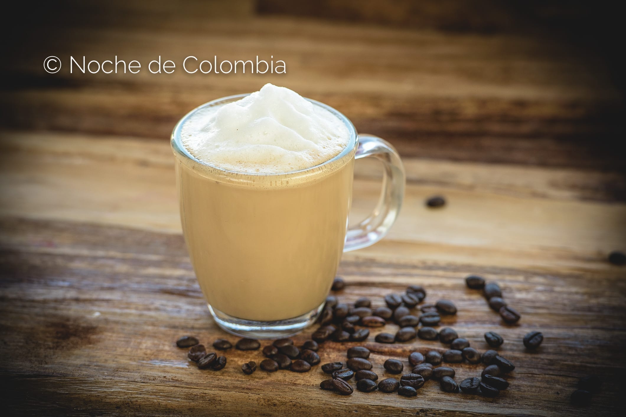 CAFE CON LECHE Noches de Colombia Restaurant